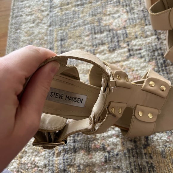 Steve Madden Heels - Picture 4 of 7